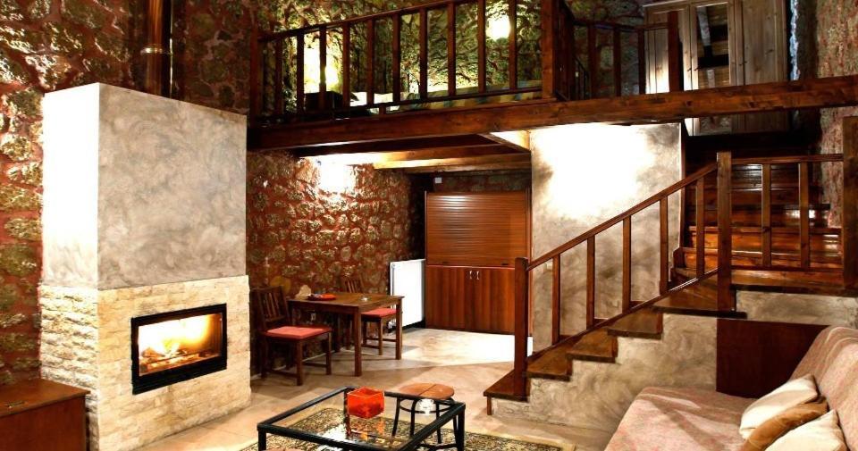 Paliokastro Guesthouse Kato Sinikia Trikalon المظهر الخارجي الصورة